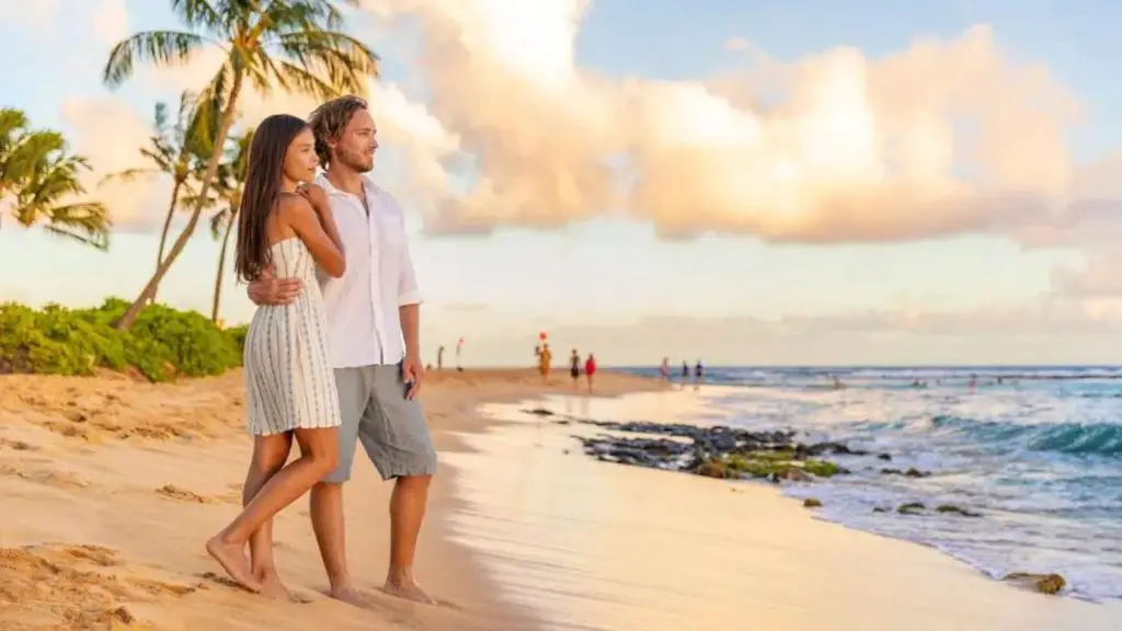 Hawaii is most romantic for honeymoon hawaii hopping island