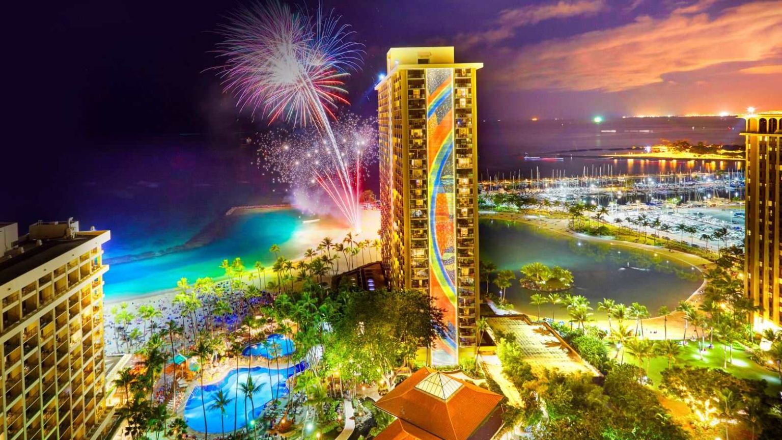 Explore The Best Hawaiian Island With Aloha Tower In 2024