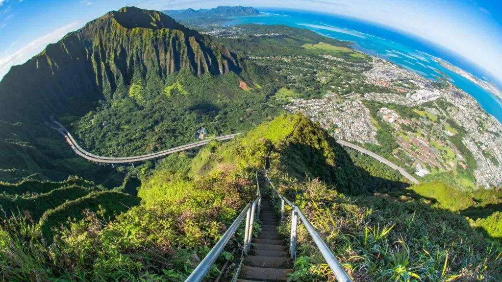 Epic Hawaiian Vistas Adventure