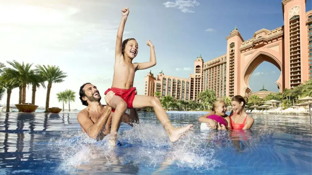 peoples enjoy swimming in Atlantis